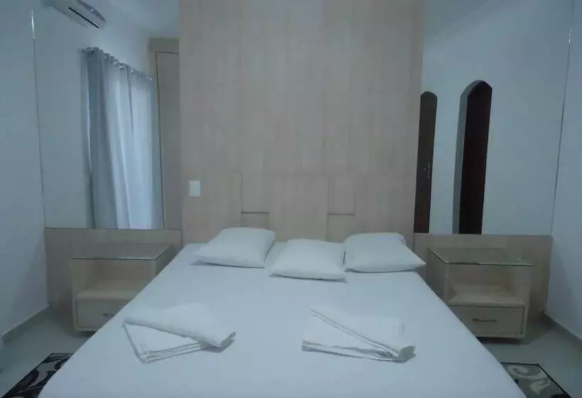 Majatalo Pousada Da Néia