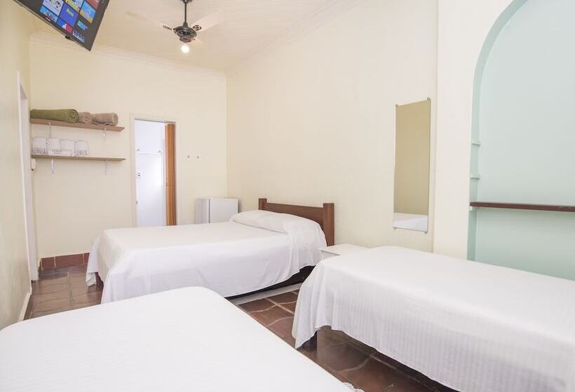 پانسیون Pousada Lehua