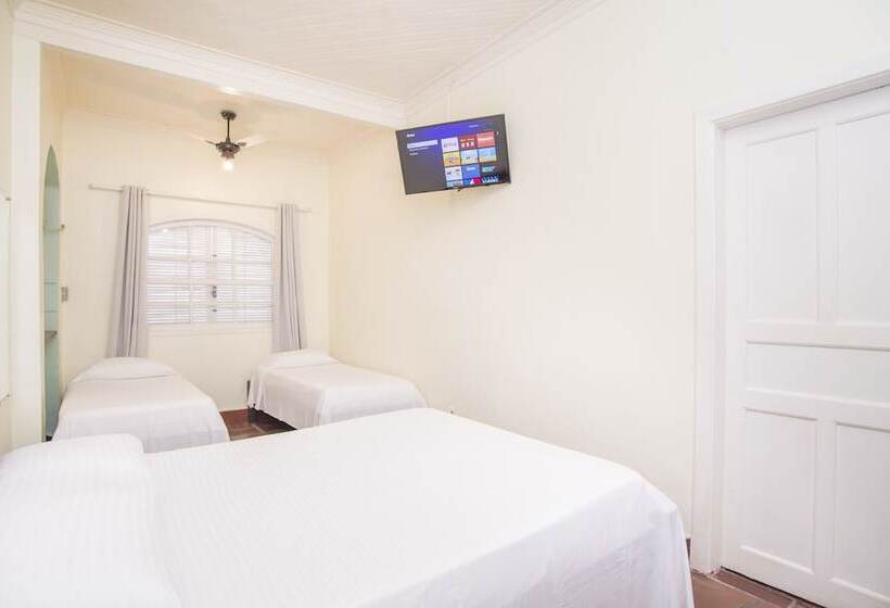 پانسیون Pousada Lehua