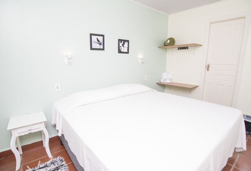 پانسیون Pousada Lehua