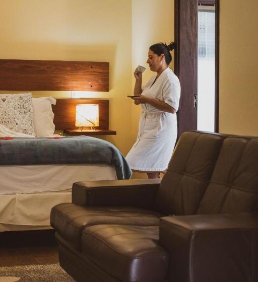 بنسيون Pousada Medeiros