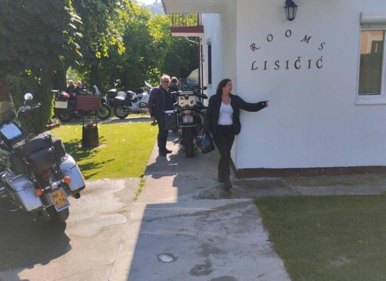 پانسیون Rooms Lisičić