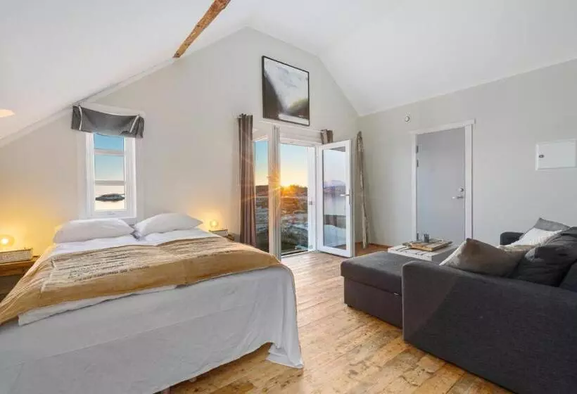 Majatalo Sveggvika Guesthouse