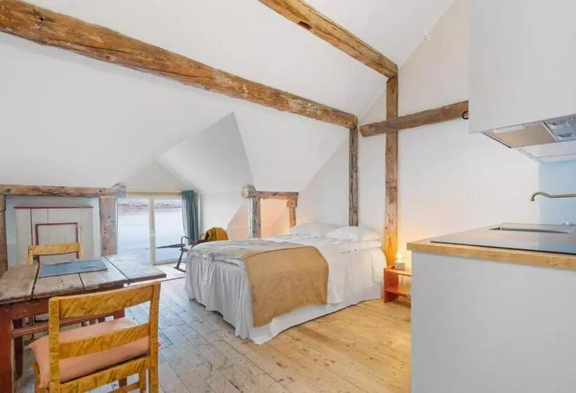 Majatalo Sveggvika Guesthouse