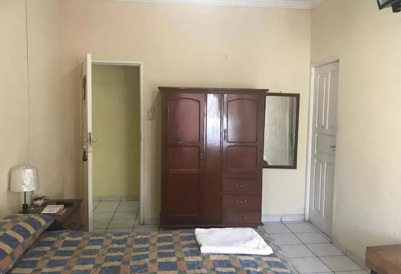 هاستل Hostal Don Nabil