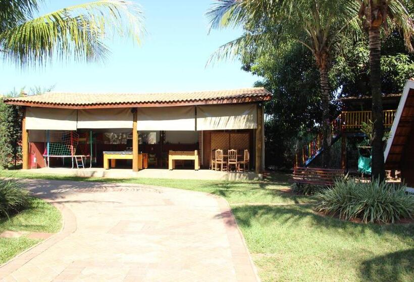 旅馆 Monte Carlo Pousada