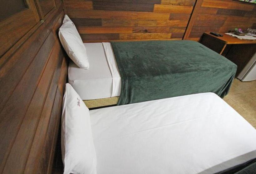 旅馆 Monte Carlo Pousada