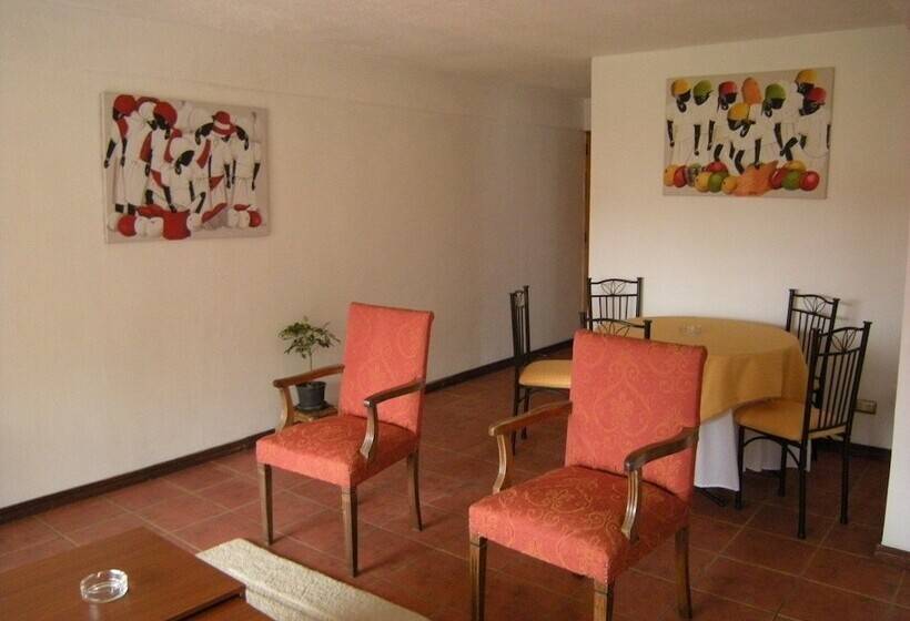 Apart Hotel Punto Real