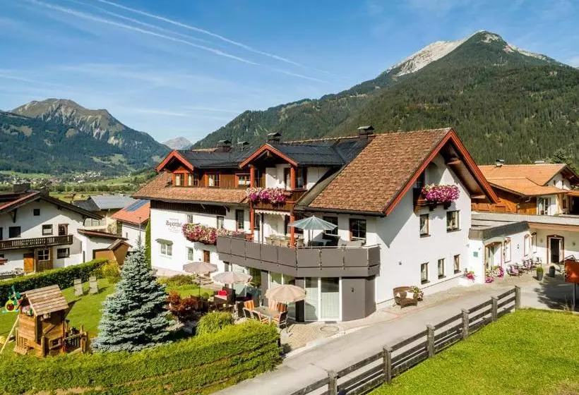 Appartementhotel Zugspitzhof