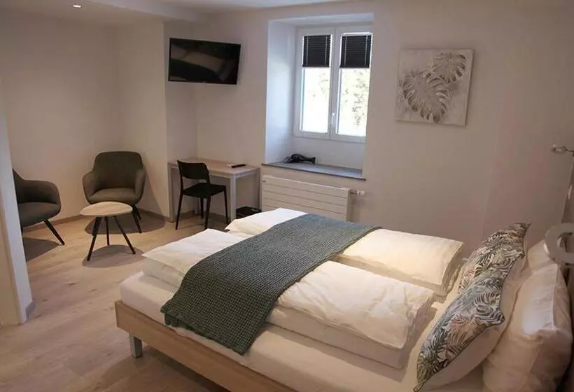 Hotelli Auberge Du Prévoux