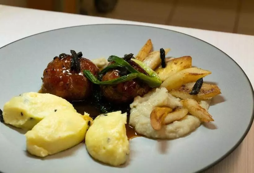 Hotelli Auberge Du Prévoux