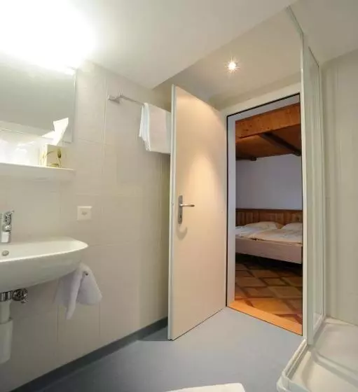 Hotelli Auberge Du Prévoux