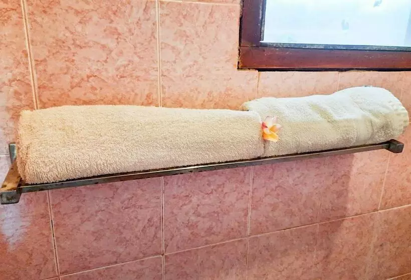 ペンション Bhujangga Village Uluwatu