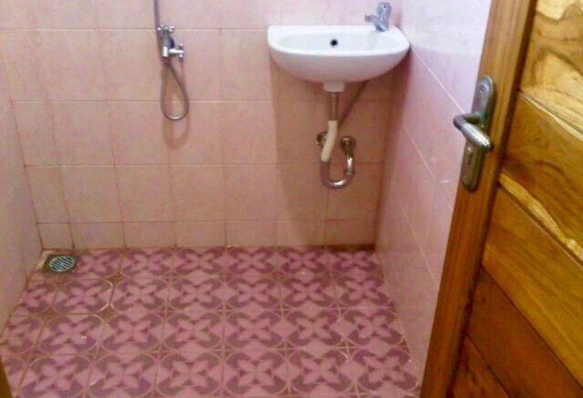 بنسيون Bhujangga Village Uluwatu