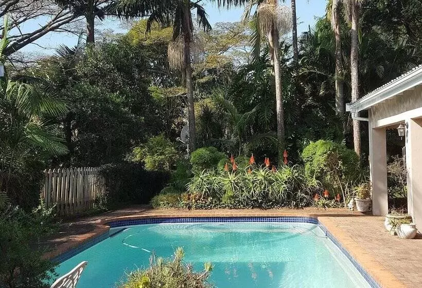 Majatalo Brackens Guest House