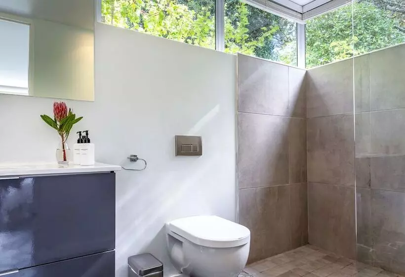 ペンション Cube Guest House