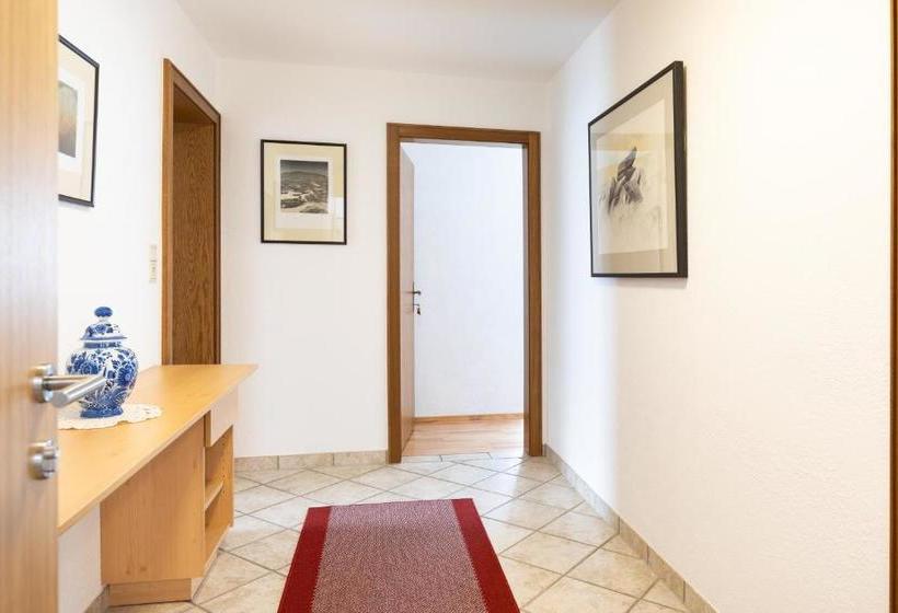 Пансион Gästehaus Frischhut