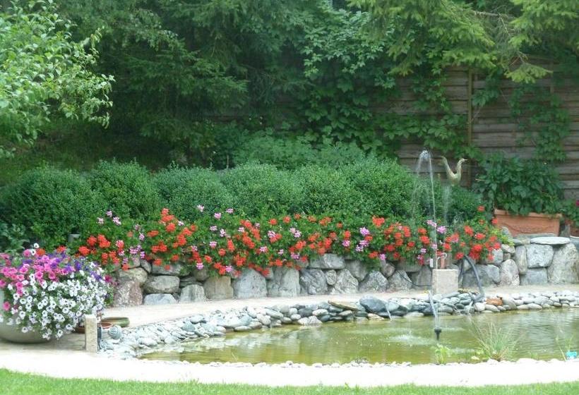 Пансион Gästehaus Frischhut