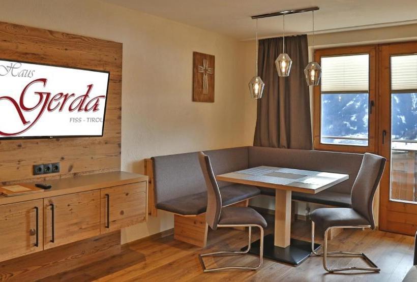 بنسيون Haus Gerda