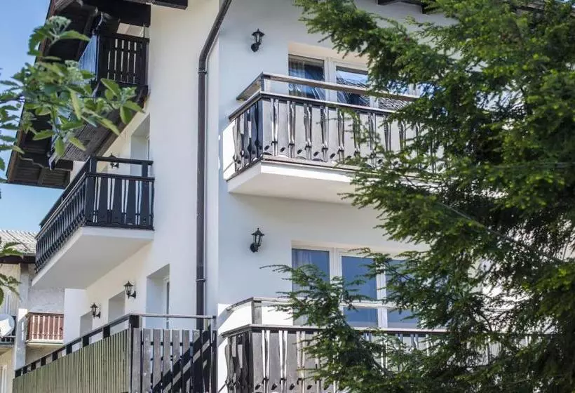 ペンション Haus Wasmer By Alpentravel