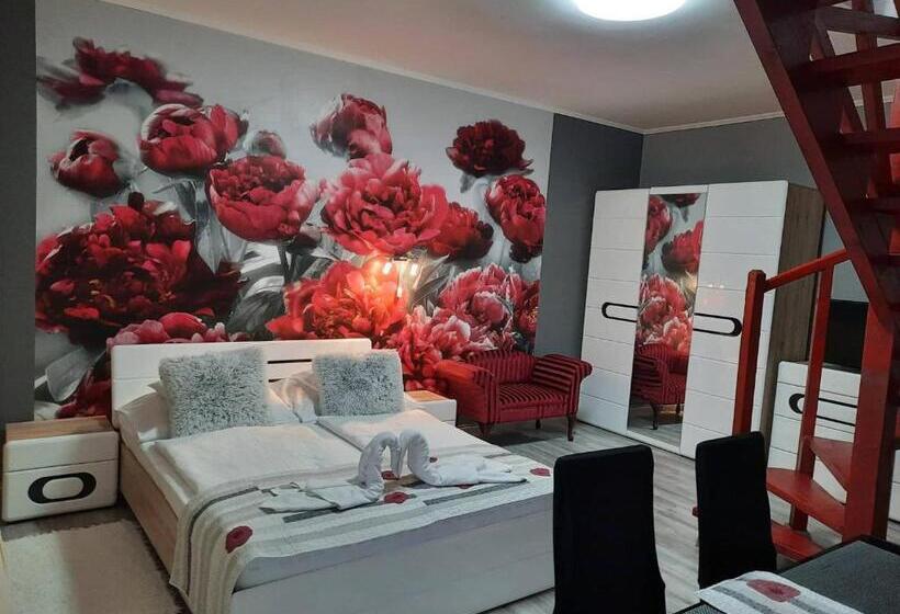 بنسيون Kék Lagúna Wellness Apartmanok