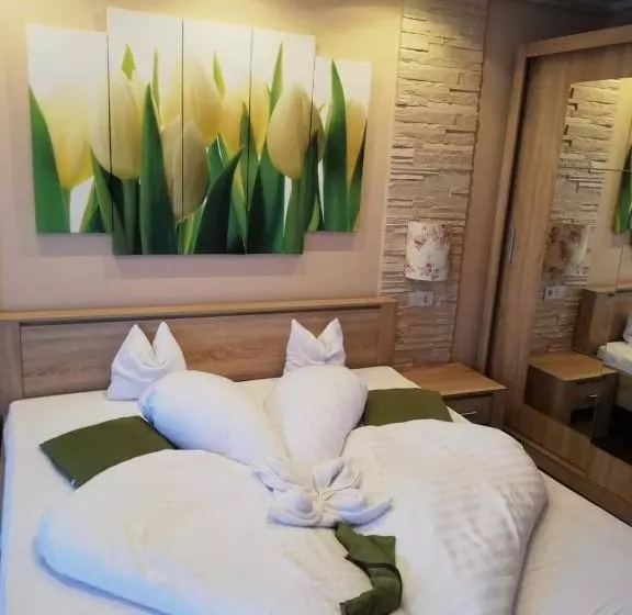 Majatalo Kék Lagúna Wellness Apartmanok