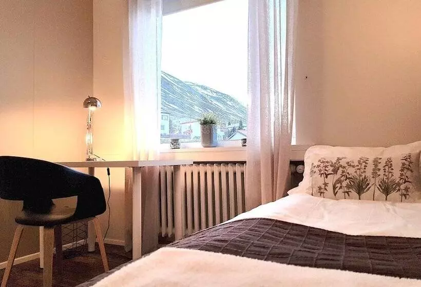 پانسیون Klara Guesthouse