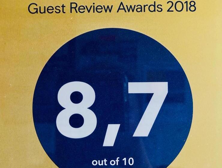 پانسیون Klara Guesthouse