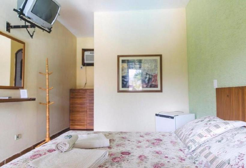 پانسیون Pousada Cavalo Marinho