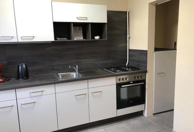 Pensjonat Rt Home Vendégház