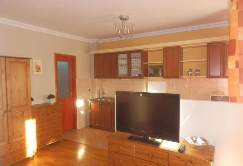 Pensjonat Rt Home Vendégház