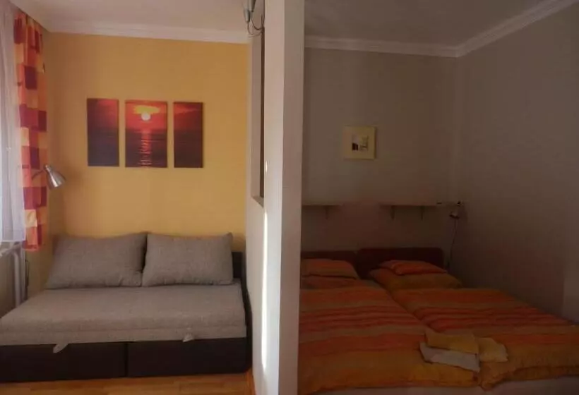 Majatalo Rt Home Vendégház