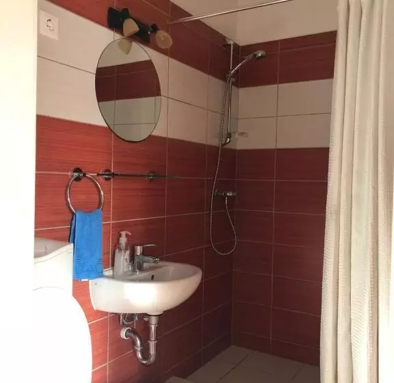 Majatalo Rt Home Vendégház