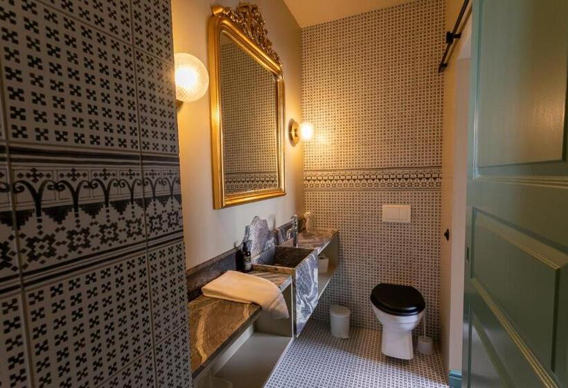 پانسیون Siglunes