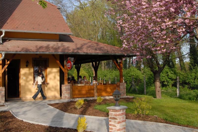 St. Florian Restaurant & Pension