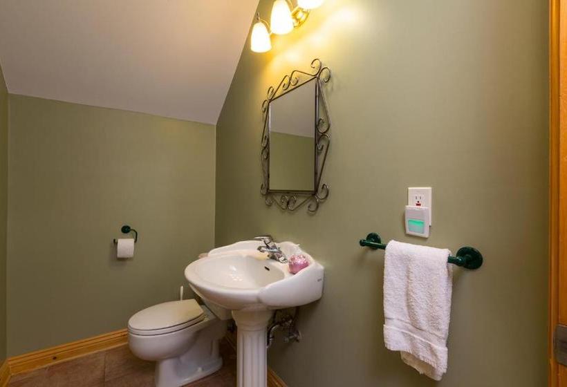 Общежитие Aux Petits Oiseaux Citqo96751