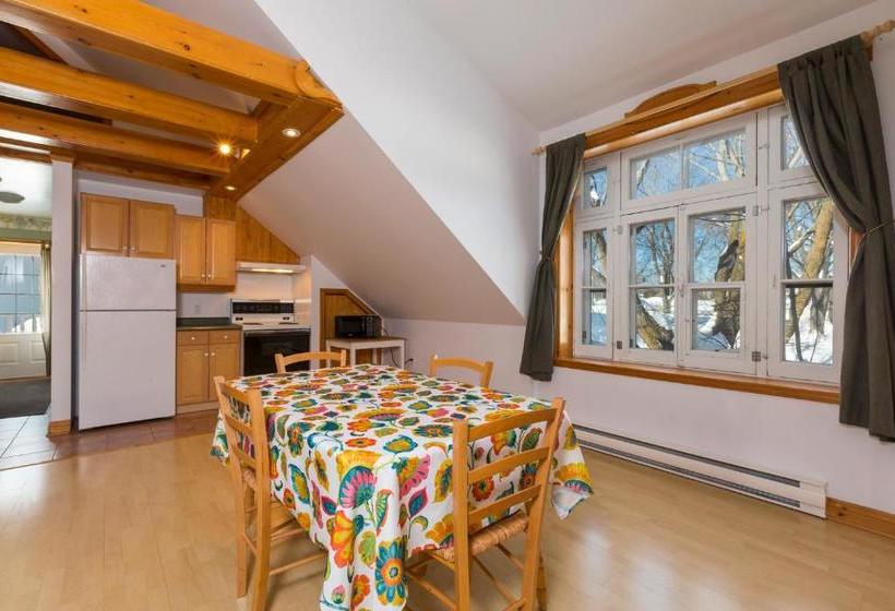 Общежитие Aux Petits Oiseaux Citqo96751