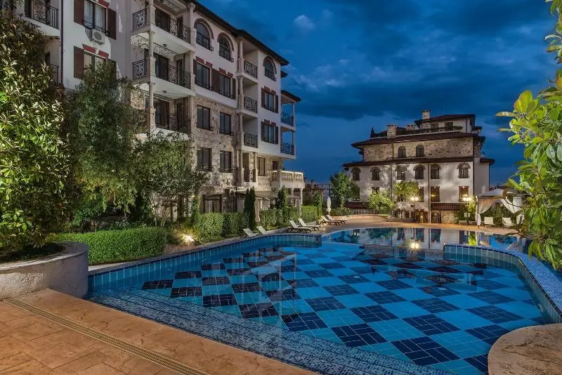 Aparthotel Artur