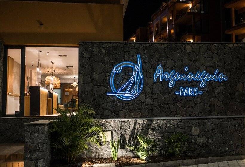 Arguineguin Park by Servatur