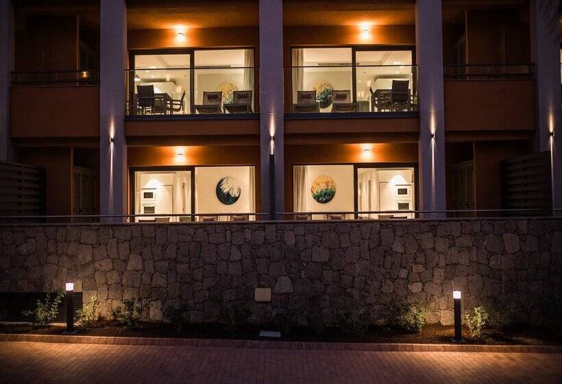 Arguineguin Park by Servatur