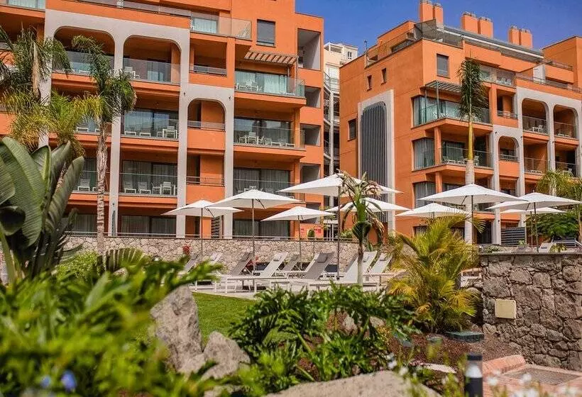 Arguineguin Park by Servatur