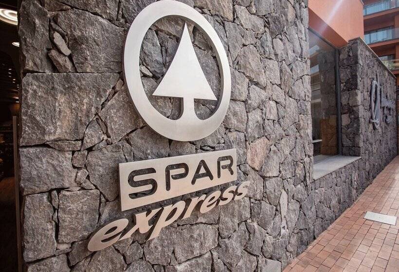 Arguineguin Park by Servatur