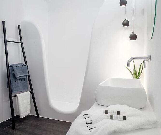 Bed and Breakfast Alunia Incognito Suites  Adults Only