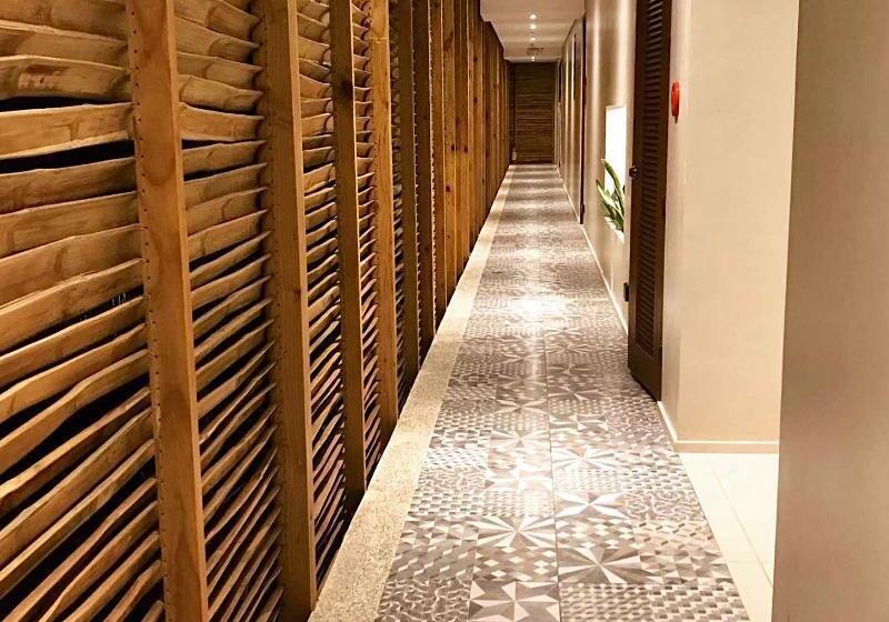 Hotel Banana Bay Boracay