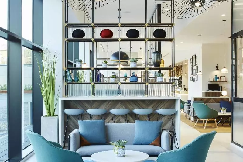 ホテル Courtyard By Marriott Luton Airport