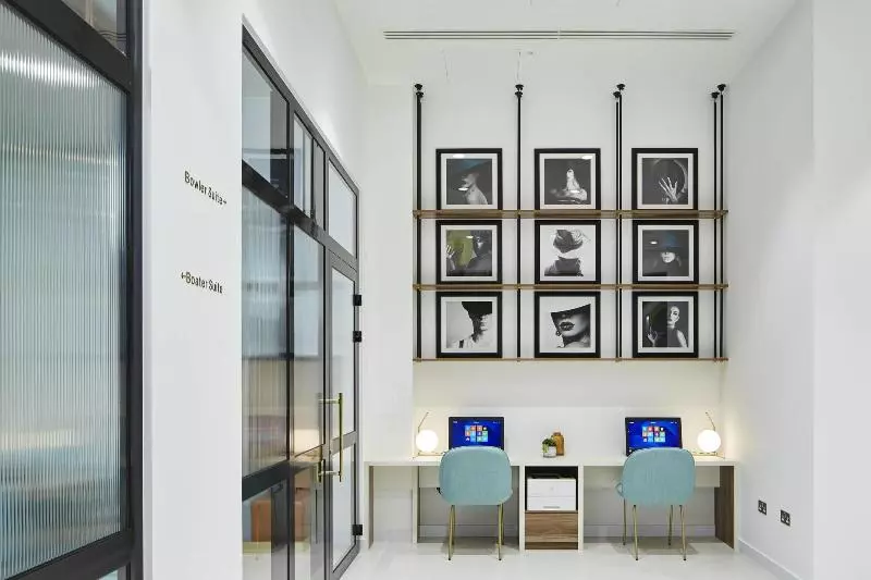 ホテル Courtyard By Marriott Luton Airport