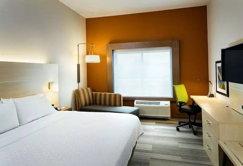 Hotelli Holiday Inn Express & Suites   Medford, An Ihg