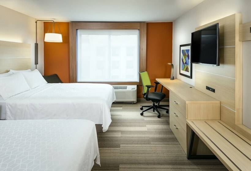 فندق Holiday Inn Express & Suites Medford, An Ihg