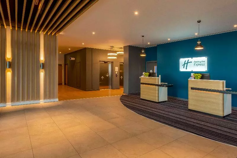 هتل Holiday Inn Express Bridgwater M5, Jct24, An Ihg