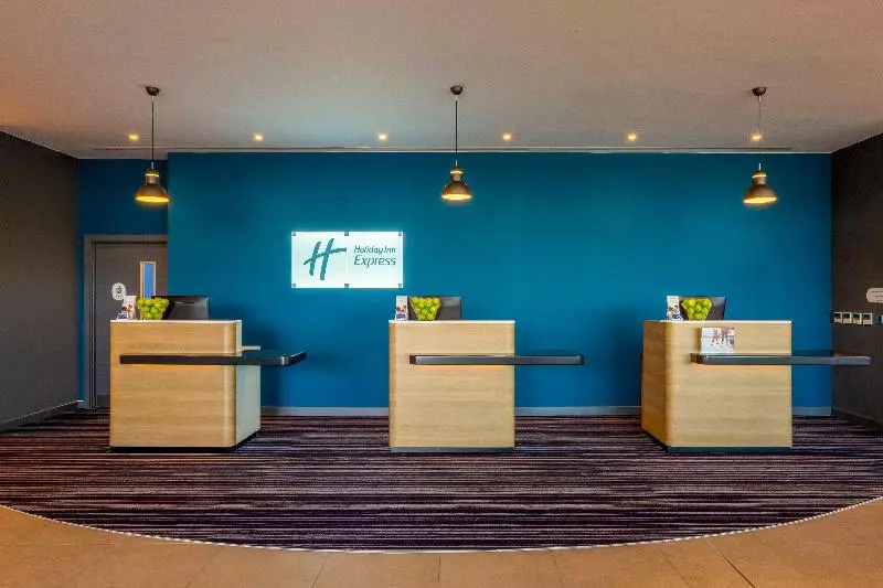هتل Holiday Inn Express Bridgwater M5, Jct24, An Ihg
